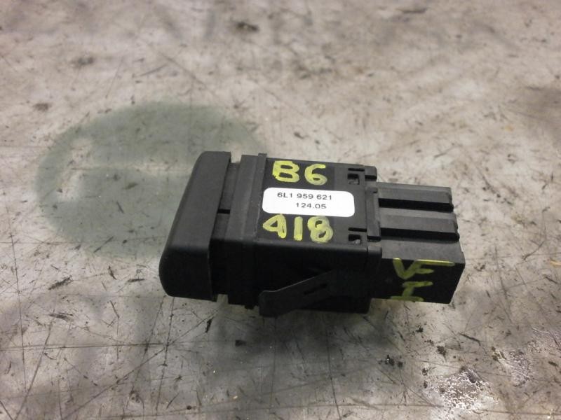 Recambio de modulo electronico para seat ibiza (6l1) reference referencia OEM IAM 6L19596214W4 6L1959621 