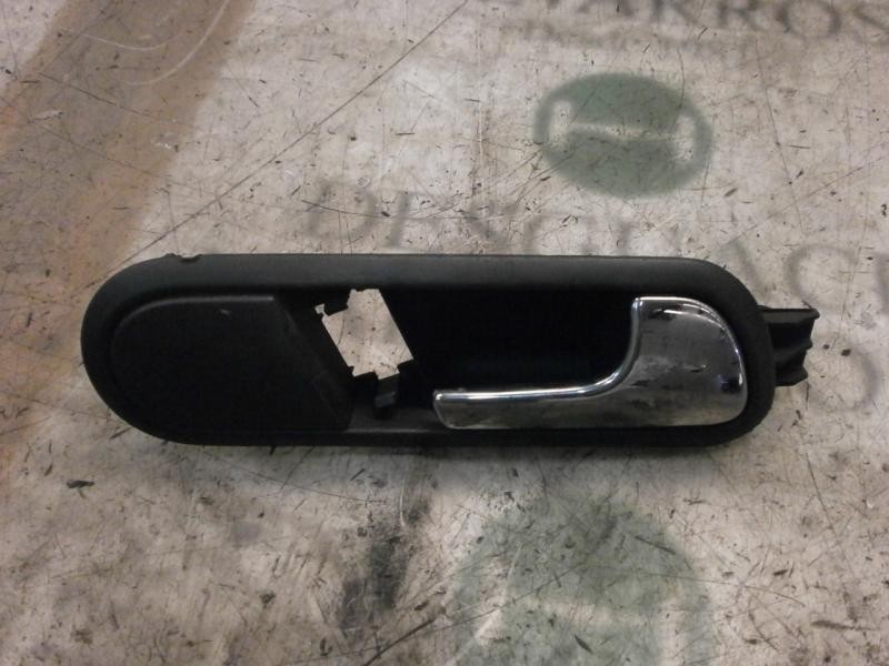 Recambio de maneta interior delantera derecha para seat ibiza (6l1) 1.9 tdi referencia OEM IAM   