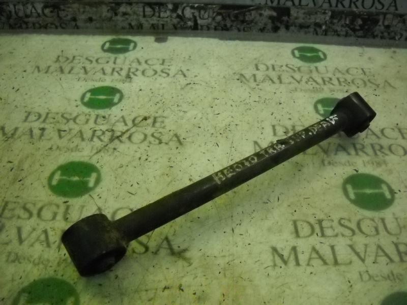 Recambio de brazo suspension superior trasero derecho para kia carnival td ls referencia OEM IAM 0K55328200A  