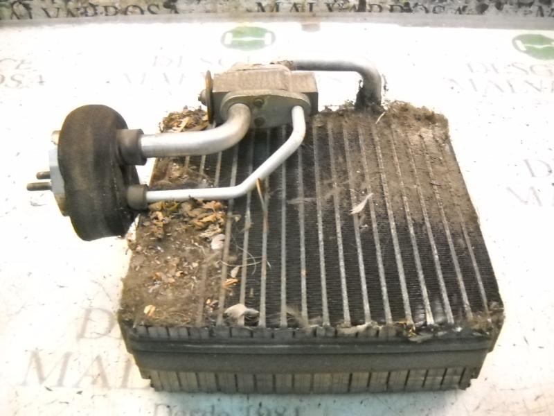 Recambio de evaporador aire acondicionado para kia carnival td ls referencia OEM IAM 0K56E61C02  