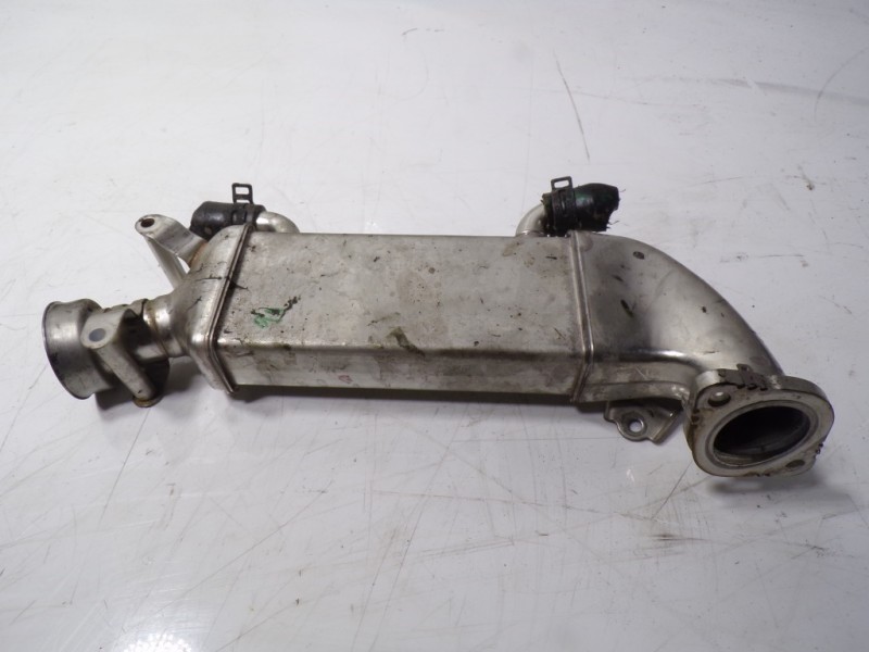 Recambio de enfriador egr para mercedes-benz clase a (w176) 2.1 cdi cat referencia OEM IAM A6511400575  
