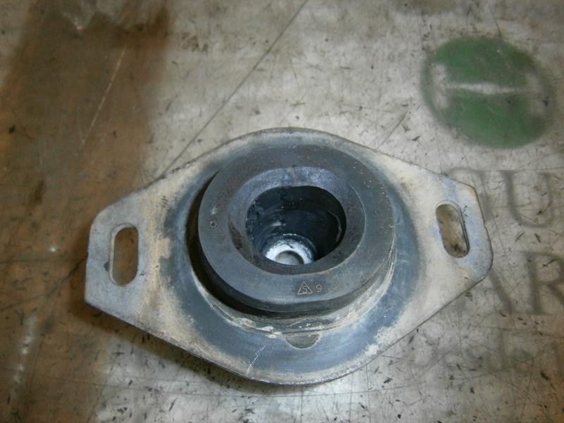 Recambio de soporte cambio para citroën berlingo 1.6 16v hdi referencia OEM IAM   