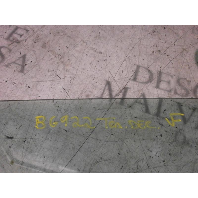 Recambio de cristal puerta trasero derecho para renault clio ii fase ii (b/cb0) authentique referencia OEM IAM   