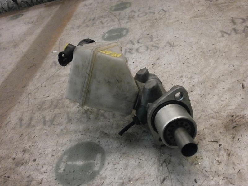 Recambio de bomba freno para renault clio ii fase ii (b/cb0) authentique referencia OEM IAM   