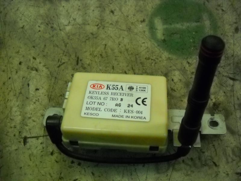 Recambio de modulo electronico para kia carnival td ls referencia OEM IAM 0K55A677R0B 0K55A677R0B 