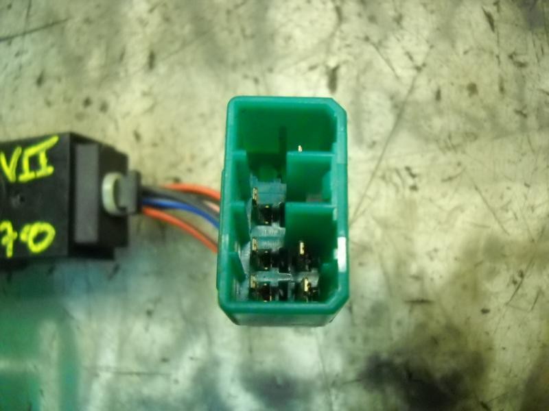 Recambio de modulo electronico para kia carnival td ls referencia OEM IAM 0K55367530A  