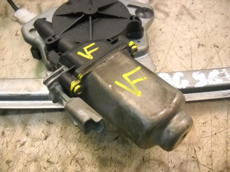 Recambio de elevalunas delantero derecho para citroën xsara berlina 1.9 diesel referencia OEM IAM   