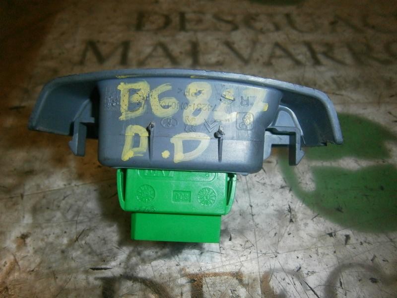 Recambio de mando elevalunas delantero derecho para toyota aygo (kgb/wnb) blue referencia OEM IAM   