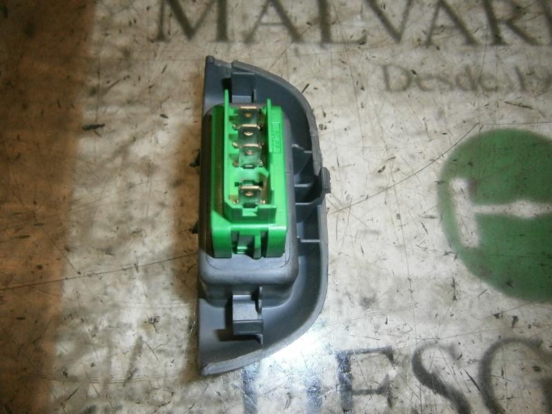 Recambio de mando elevalunas delantero derecho para toyota aygo (kgb/wnb) blue referencia OEM IAM   