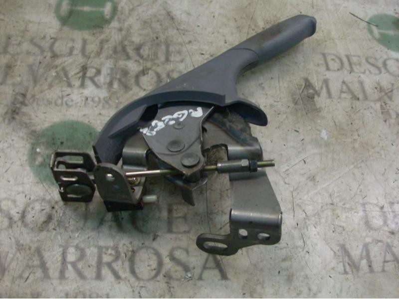 Recambio de palanca freno de mano para toyota yaris (ncp1/nlp1/scp1) 1.3 linea luna referencia OEM IAM 4620152010B0  