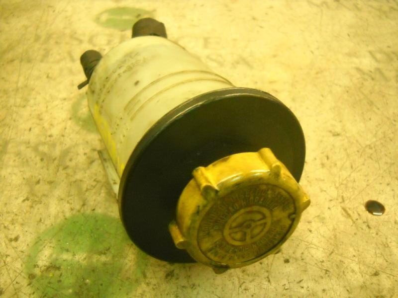 Recambio de deposito servo para ford transit mod.2000 caja abierta referencia OEM IAM   