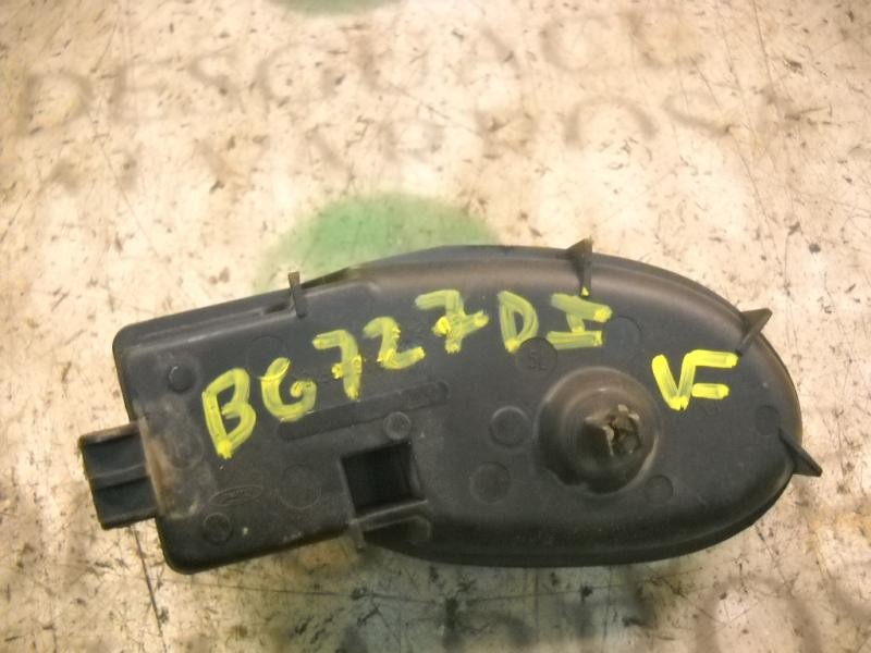 Recambio de maneta interior delantera izquierda para ford transit mod.2000 caja abierta referencia OEM IAM   