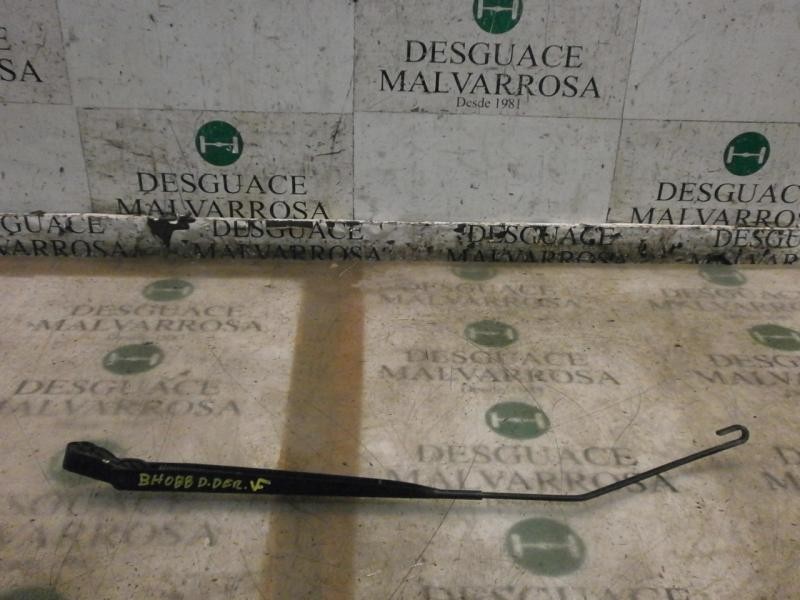 Recambio de brazo limpia delantero derecho para citroën c3 1.4 hdi referencia OEM IAM   