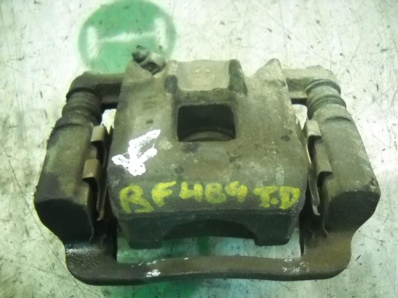 Recambio de pinza freno trasera derecha para hyundai santa fe (sm) 2.4 gls referencia OEM IAM 5831126A00  