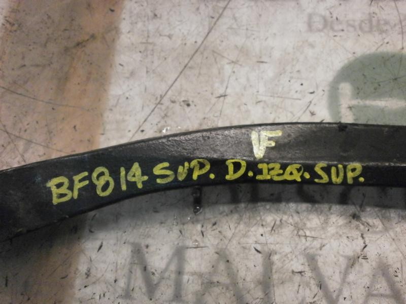 Recambio de brazo suspension superior delantero izquierdo para nissan primera berlina (p12) visia referencia OEM IAM 54525AV600 