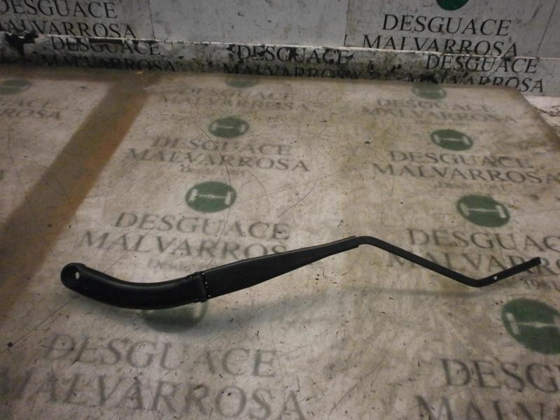 Recambio de brazo limpia delantero izquierdo para citroën nemo sx plus referencia OEM IAM   