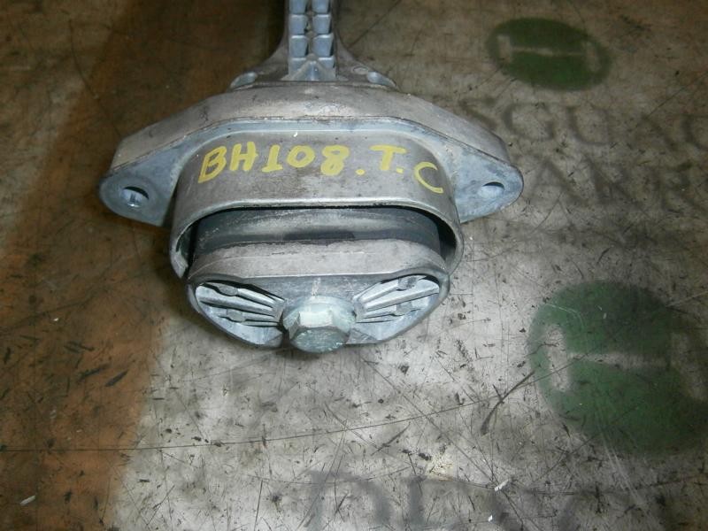 Recambio de soporte cambio para volkswagen golf iv berlina (1j1) 1.9 tdi referencia OEM IAM   