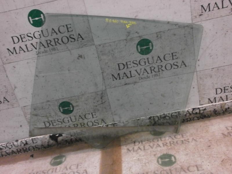 Recambio de cristal puerta trasero izquierdo para renault laguna ii grandtour (kg0) expression referencia OEM IAM 8200000403  