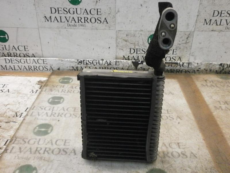Recambio de evaporador aire acondicionado para renault laguna ii grandtour (kg0) expression referencia OEM IAM 7701206533  