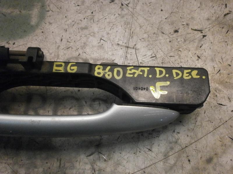 Recambio de maneta exterior delantera derecha para renault laguna ii grandtour (kg0) expression referencia OEM IAM 7701472932  