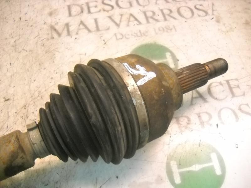 Recambio de transmision izquierda para renault laguna ii grandtour (kg0) expression referencia OEM IAM 8200079913  