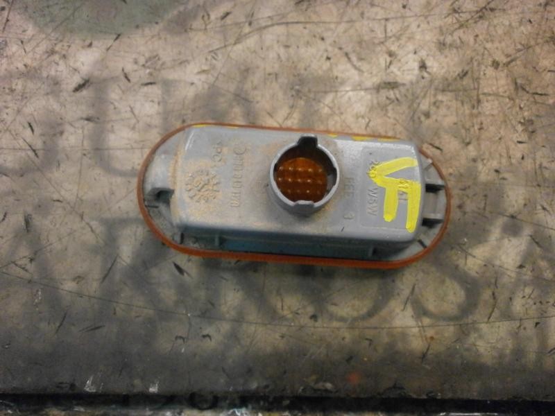 Recambio de piloto lateral derecho para volkswagen t5 transporter/furgoneta referencia OEM IAM   