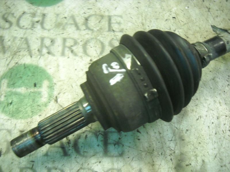 Recambio de transmision izquierda para nissan micra (k12e) acenta referencia OEM IAM   