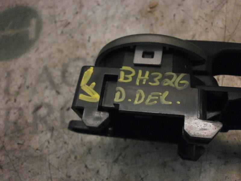 Recambio de maneta interior delantera derecha para nissan micra (k12e) acenta referencia OEM IAM   