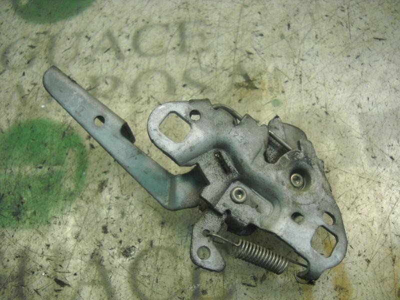 Recambio de cerradura capot para peugeot 306 break boulebard referencia OEM IAM   