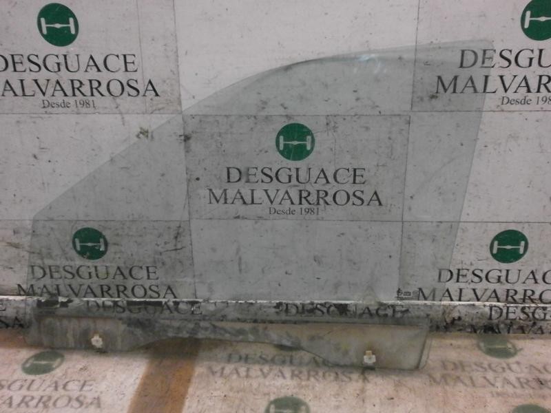 Recambio de cristal puerta delantero izquierdo para hyundai santa fe (sm) 2.4 gls referencia OEM IAM 8241126000  