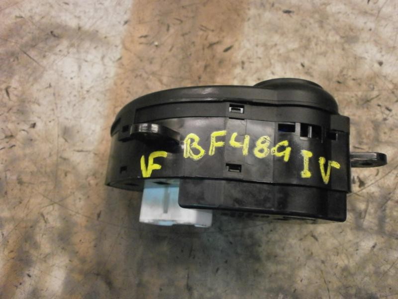 Recambio de mando retrovisor para hyundai santa fe (sm) 2.4 gls referencia OEM IAM 9353026020 9353026000 