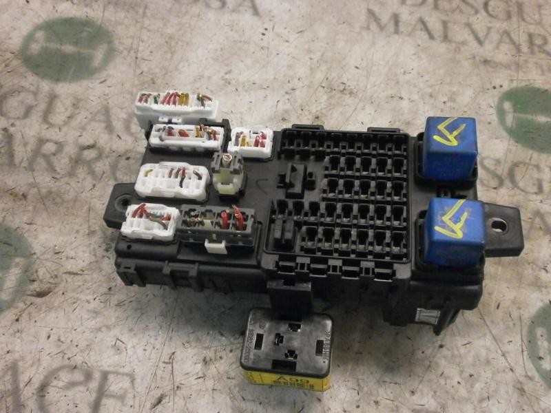 Recambio de caja reles / fusibles para hyundai santa fe (sm) 2.4 gls referencia OEM IAM 9118826104 91188826105 