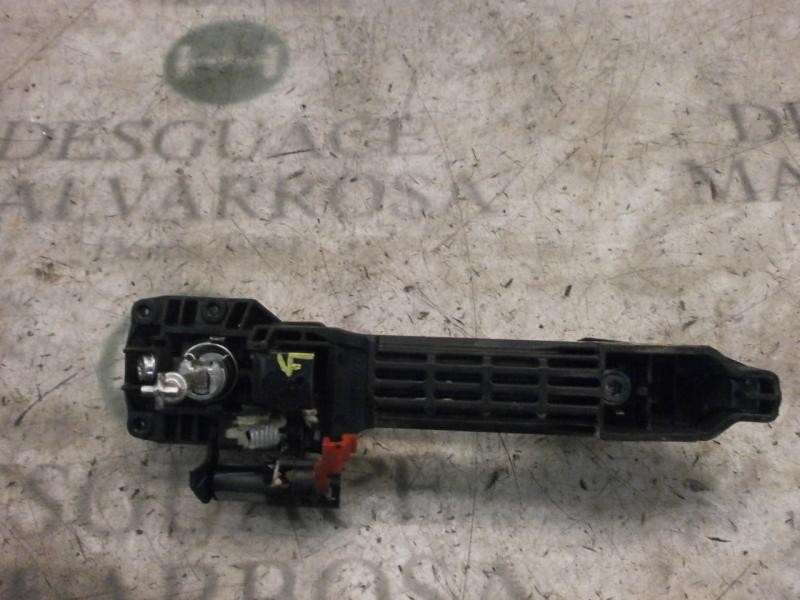 Recambio de maneta exterior delantera derecha para toyota hilux (kun) cabina sencilla dlx 4x4 referencia OEM IAM   