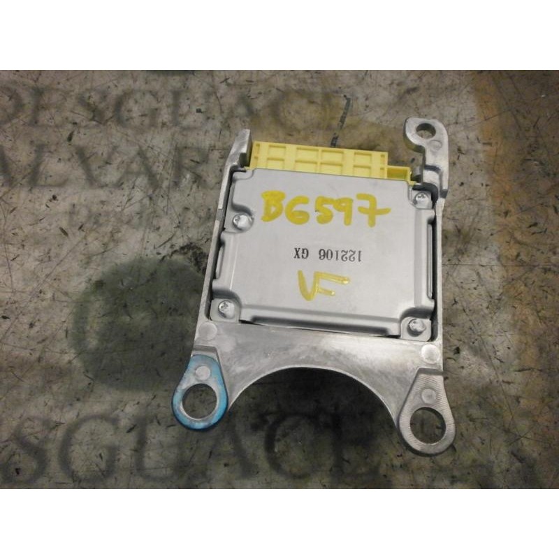 Recambio de centralita airbag para toyota hilux (kun) cabina sencilla dlx 4x4 referencia OEM IAM   