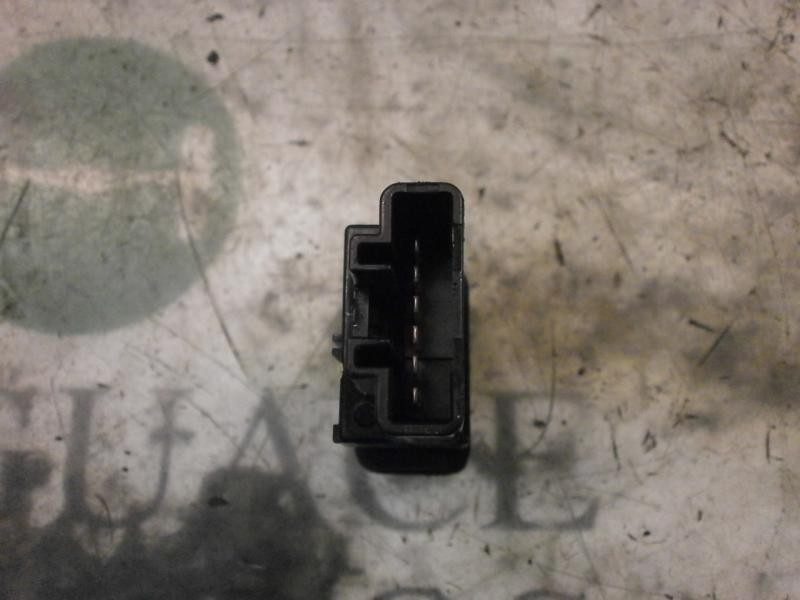 Recambio de modulo electronico para toyota hilux (kun) cabina sencilla dlx 4x4 referencia OEM IAM   