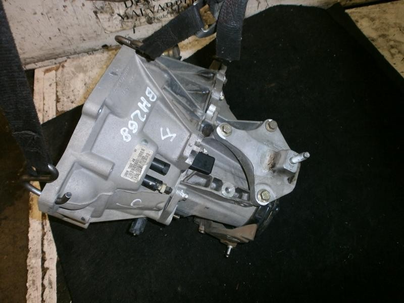 Recambio de caja cambios para mazda 2 berlina (dy) 1.2 active (55kw) referencia OEM IAM  3S6R7002AB 