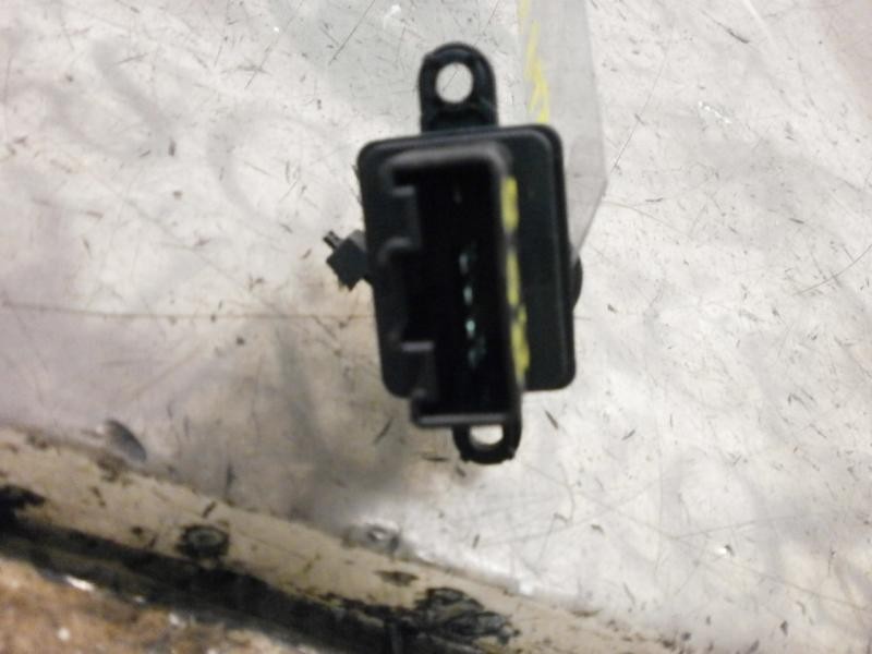 Recambio de mando elevalunas delantero derecho para mazda 2 berlina (dy) 1.2 active (55kw) referencia OEM IAM   