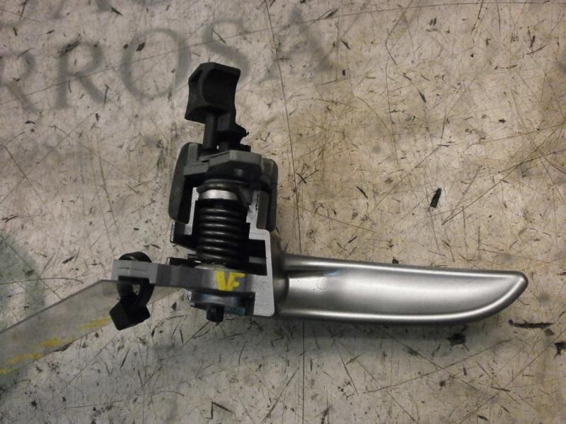 Recambio de maneta interior delantera derecha para mazda 2 berlina (dy) 1.2 active (55kw) referencia OEM IAM   