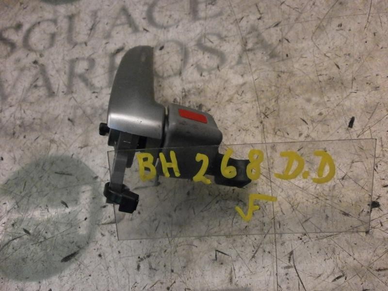 Recambio de maneta interior delantera derecha para mazda 2 berlina (dy) 1.2 active (55kw) referencia OEM IAM   