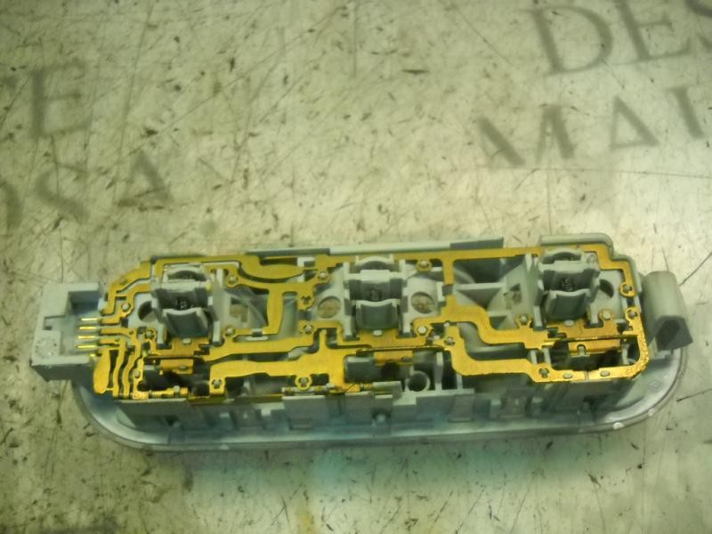 Recambio de piloto interior para renault megane ii berlina 5p expression referencia OEM IAM   