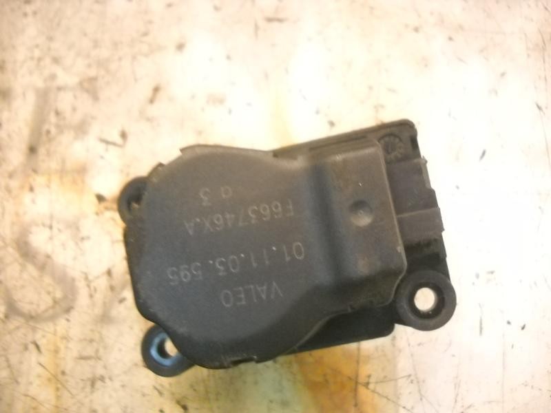 Recambio de motor electrico para renault megane ii berlina 5p expression referencia OEM IAM   