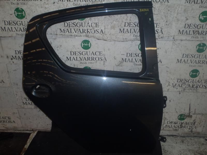 Recambio de puerta trasera derecha para toyota aygo (kgb/wnb) sound referencia OEM IAM 670030H010  