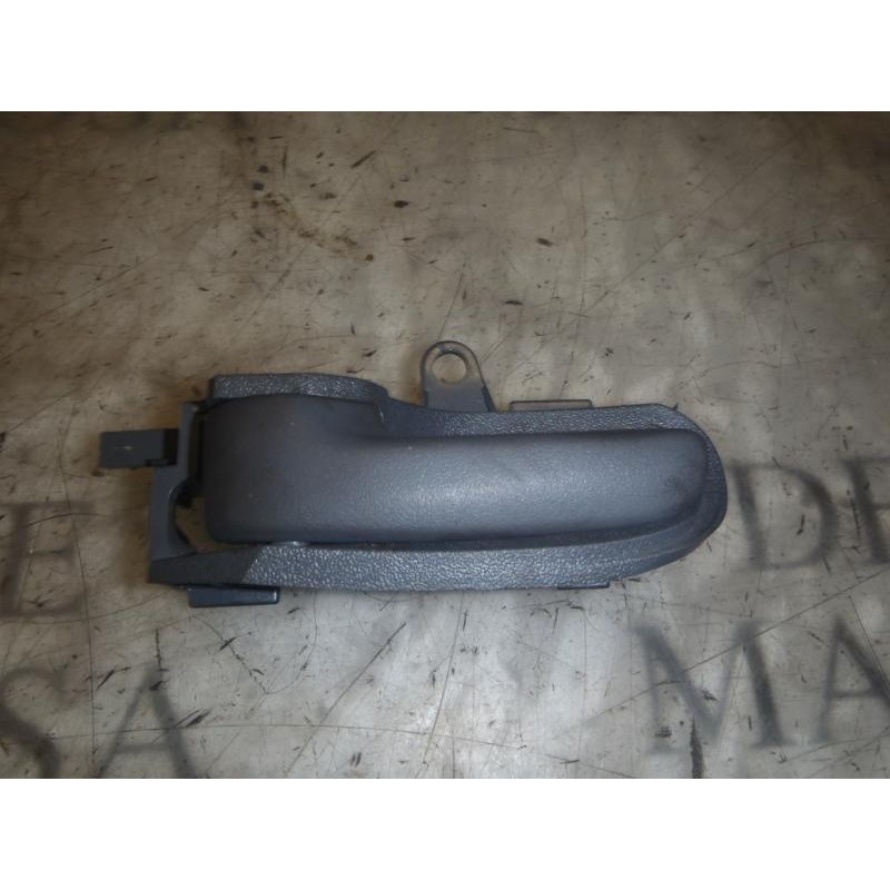 Recambio de maneta interior delantera izquierda para toyota aygo (kgb/wnb) sound referencia OEM IAM 692060D060B2  