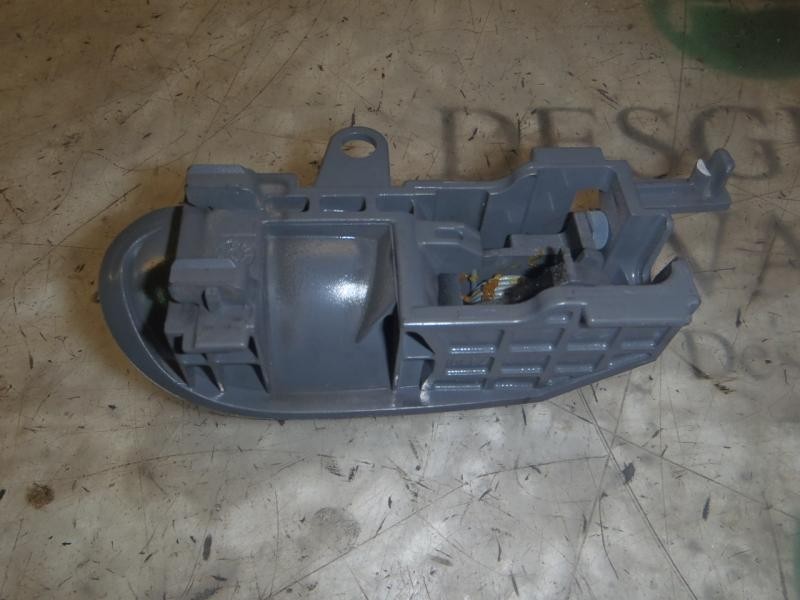 Recambio de maneta interior trasera izquierda para toyota aygo (kgb/wnb) sound referencia OEM IAM 692060D060B2  