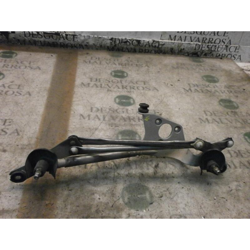 Recambio de articulacion limpia delantero para toyota yaris (ncp1/nlp1/scp1) 1.3 cat referencia OEM IAM   