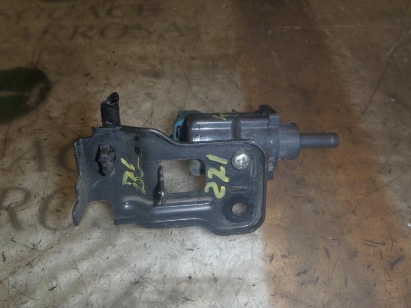 Recambio de valvula aire adicional para toyota yaris (ncp1/nlp1/scp1) 1.3 cat referencia OEM IAM   