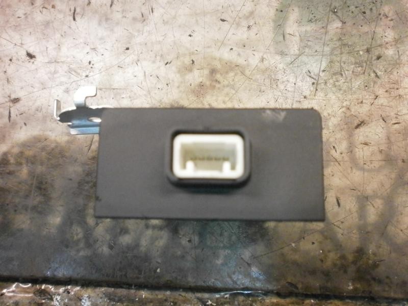 Recambio de modulo electronico para toyota yaris (ncp1/nlp1/scp1) 1.3 cat referencia OEM IAM   