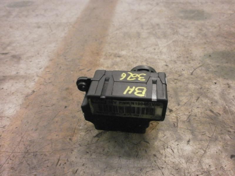 Recambio de motor apertura trampillas climatizador para nissan micra (k12e) acenta referencia OEM IAM   