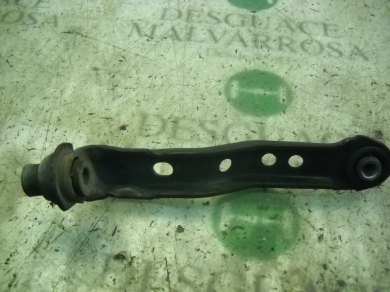 Recambio de brazo suspension superior delantero izquierdo para nissan micra (k12e) acenta referencia OEM IAM   