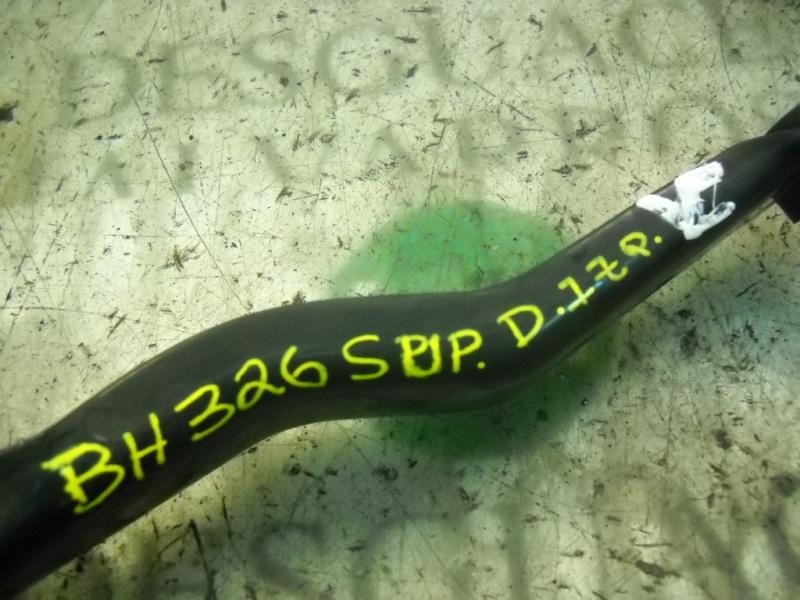 Recambio de brazo suspension superior delantero izquierdo para nissan micra (k12e) acenta referencia OEM IAM   